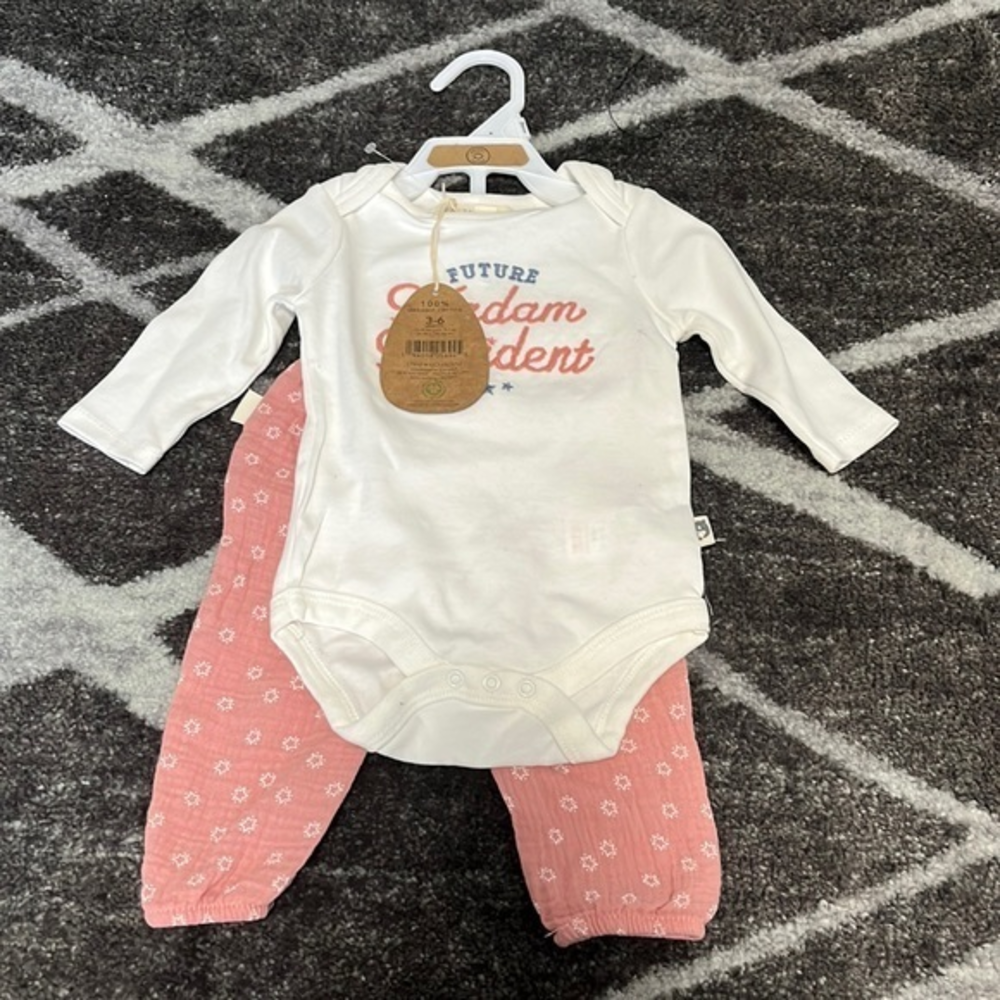 Rabbit and Bear‎ Matching Set.